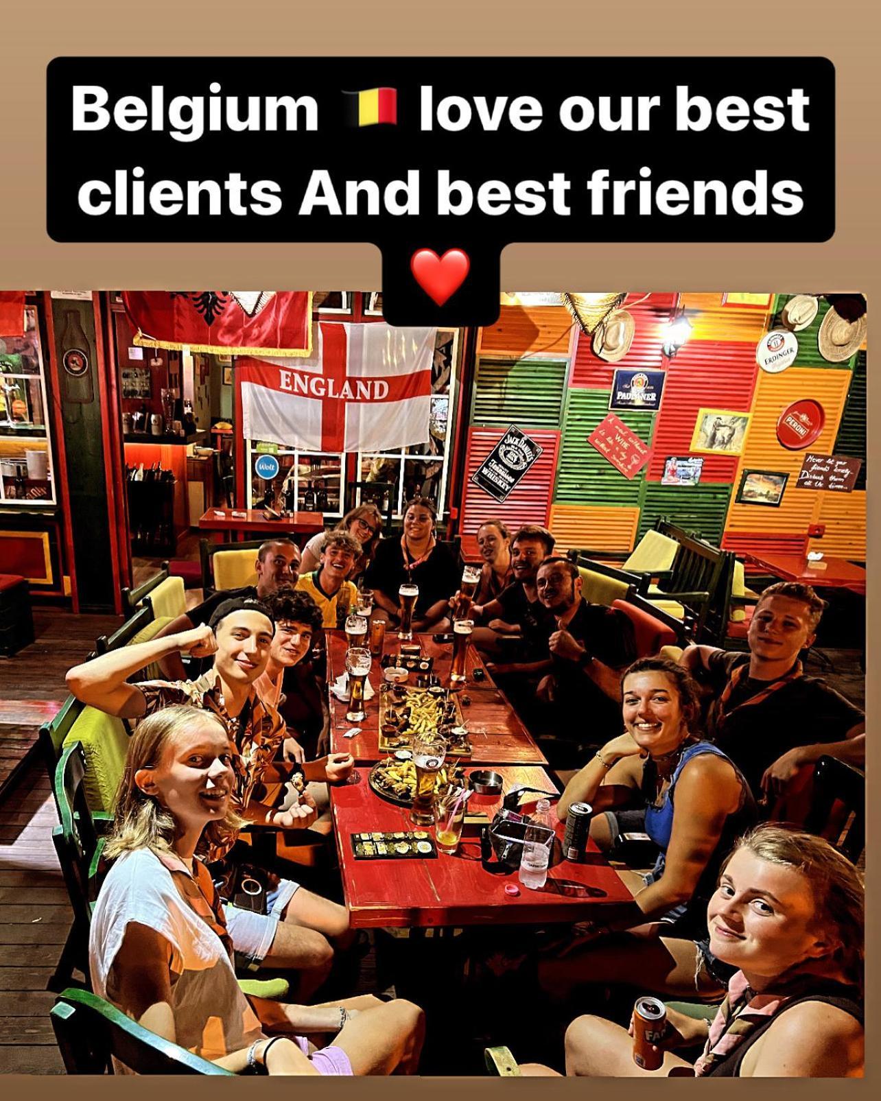 Hostel Chilli Tiranë Ngoại thất bức ảnh