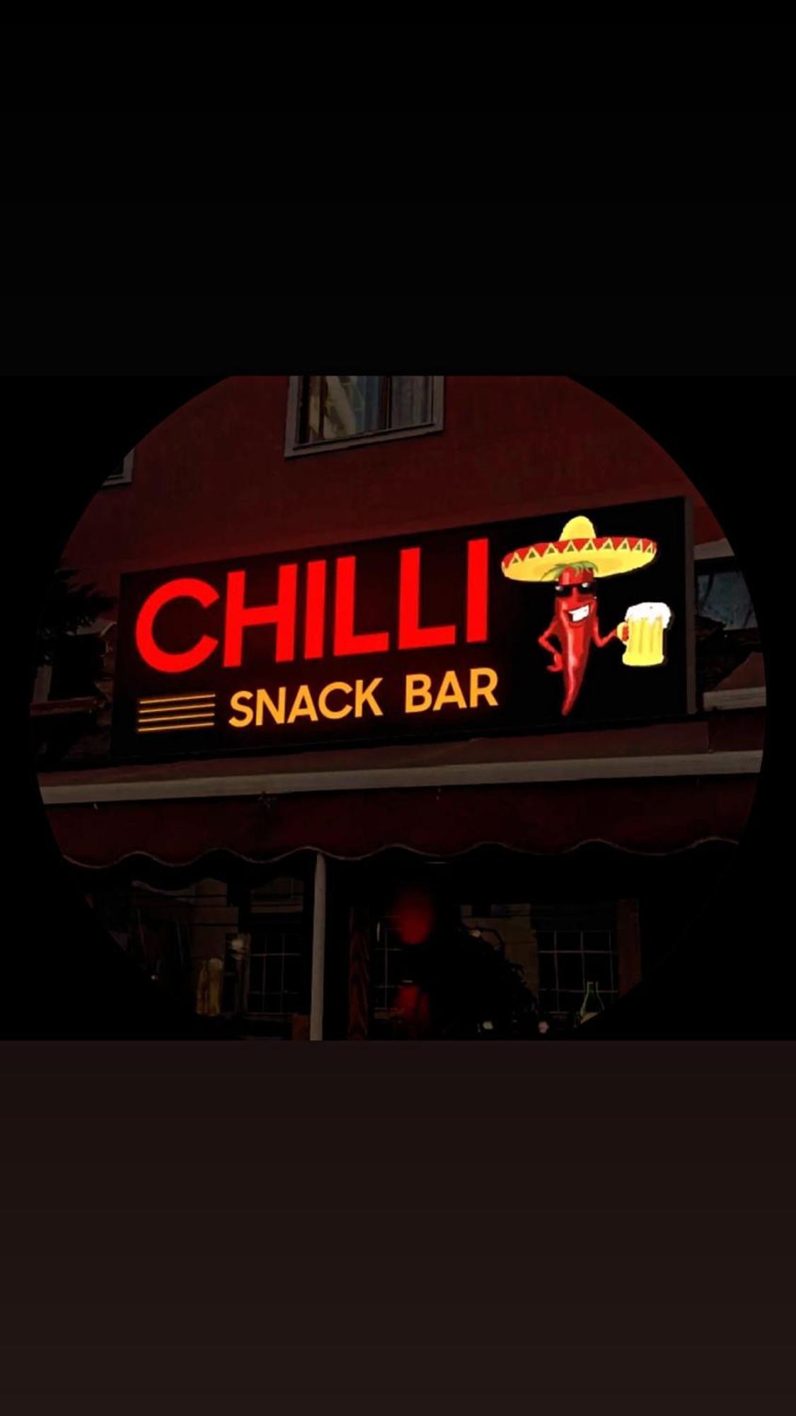 Hostel Chilli Tiranë Ngoại thất bức ảnh